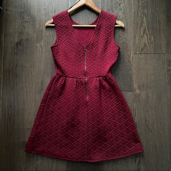 Forever 21 Red Dress - Picture 2 of 6
